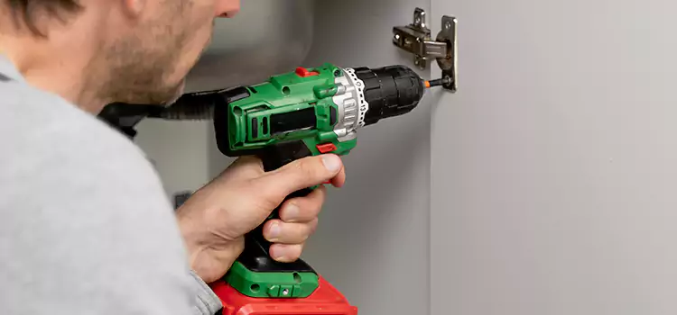 Commercial Door Hinge Repair St. Peters